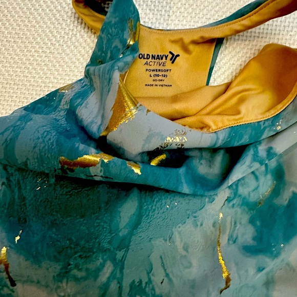 Girl Razorback Sportsbra/crop - Picture 2 of 2